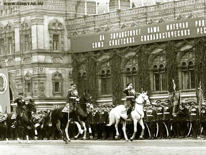 Фото Парада Победы 1945г.