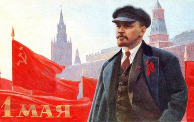 Рисованная открытка: В.И.Ленин у Кремля. 1 Мая